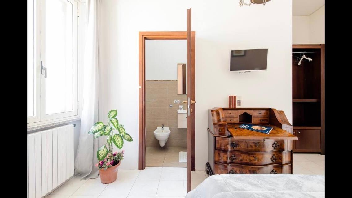 B&B Maison Rosetta Iun-E4948 Nuoro  Bagian luar foto