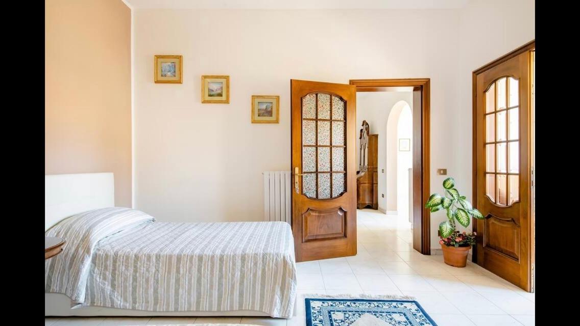 B&B Maison Rosetta Iun-E4948 Nuoro  Bagian luar foto